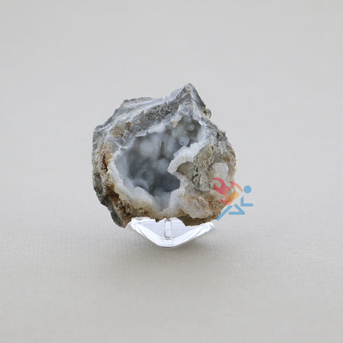 1.5" Angled Triangle 3-Peg Display Stands for Minerals Fossils Geodes